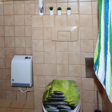 Appartement Haus Am Sonnenhuegel à Bad Urach Extérieur photo