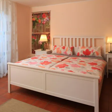 Appartement Haus Am Sonnenhuegel à Bad Urach Extérieur photo